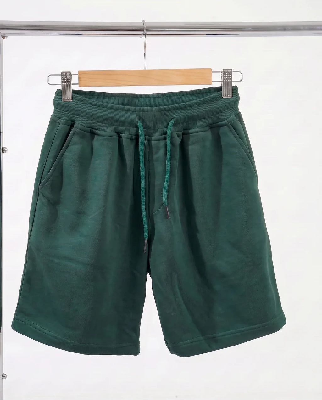 dark-green-04